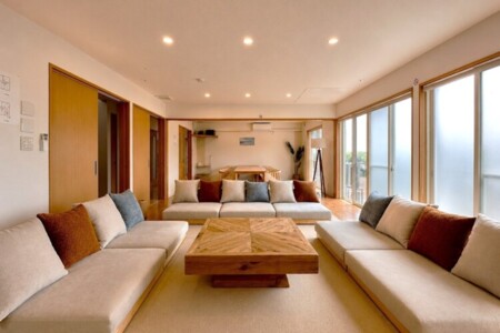 Sea coat cottage